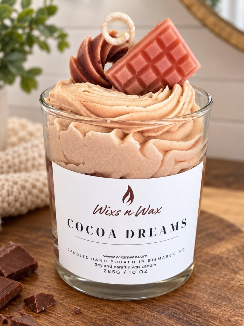 Handcrafted Dessert Candle – Caramel & Cream Whipped Wax Design